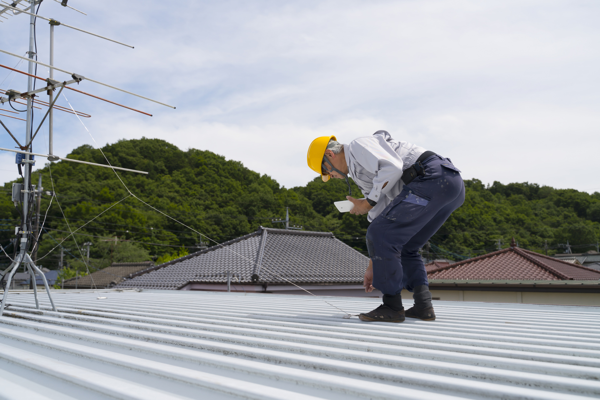 設置作業の経験 | 京都のテレビアンテナ工事なら竹井電気通信